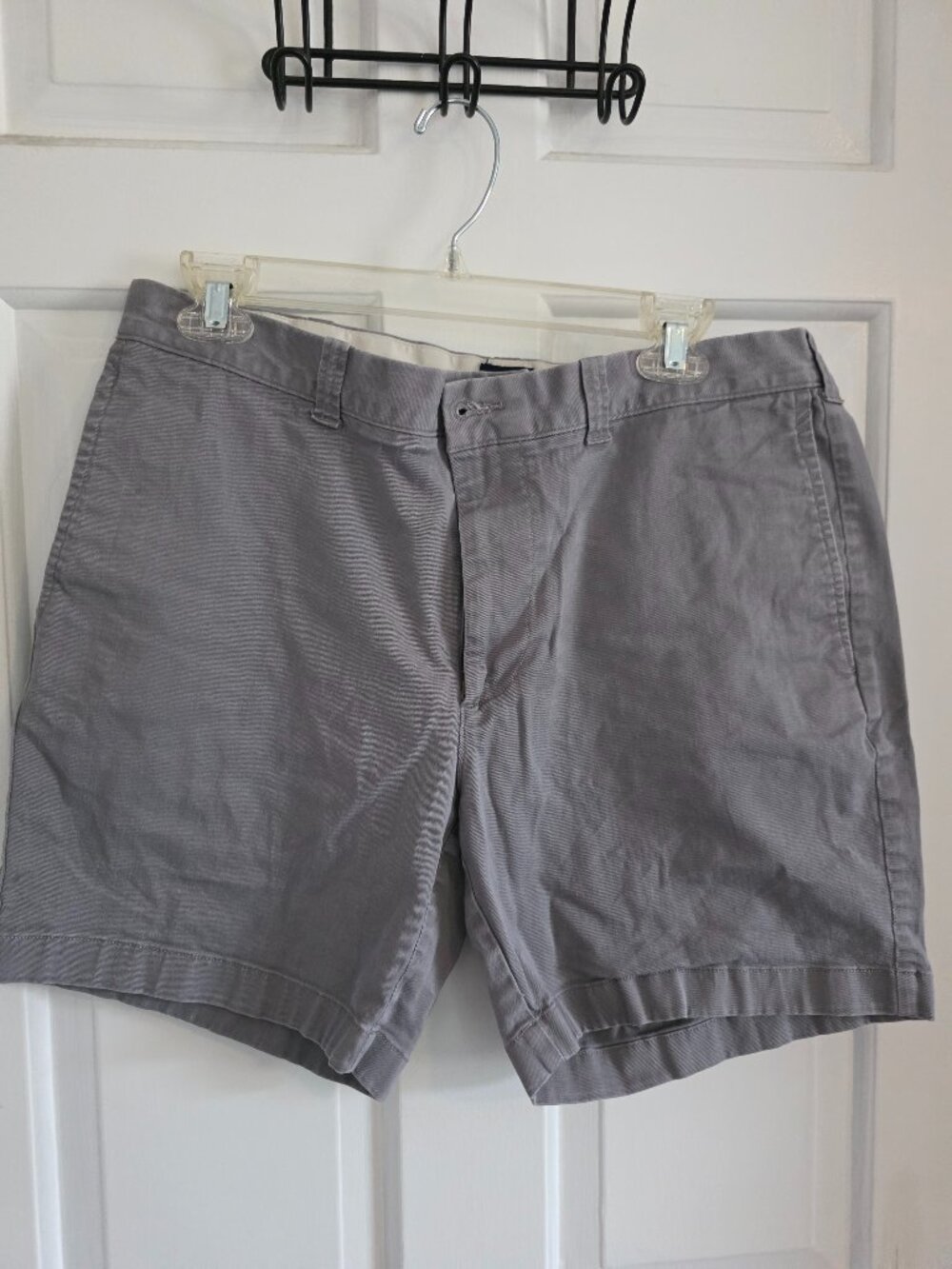 JCrew Mens Gray Shorts 34 waist Flat Front Straight 7" Inseam